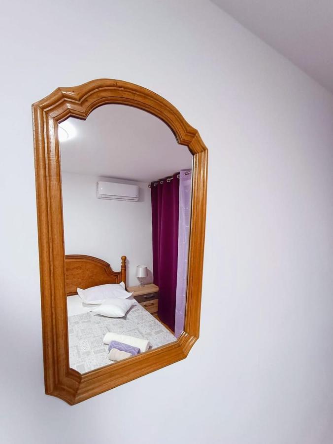 Apartment Glavaric โอมิช ภายนอก รูปภาพ
